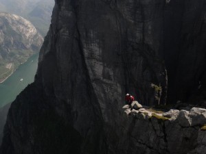 Base Jumping, Kjerag Waterfall Exit